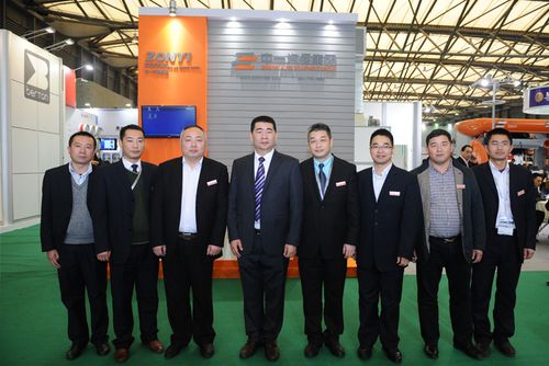 机电产品进出口商会协办的上海法兰克福汽配展在上海新国际博览中心拉